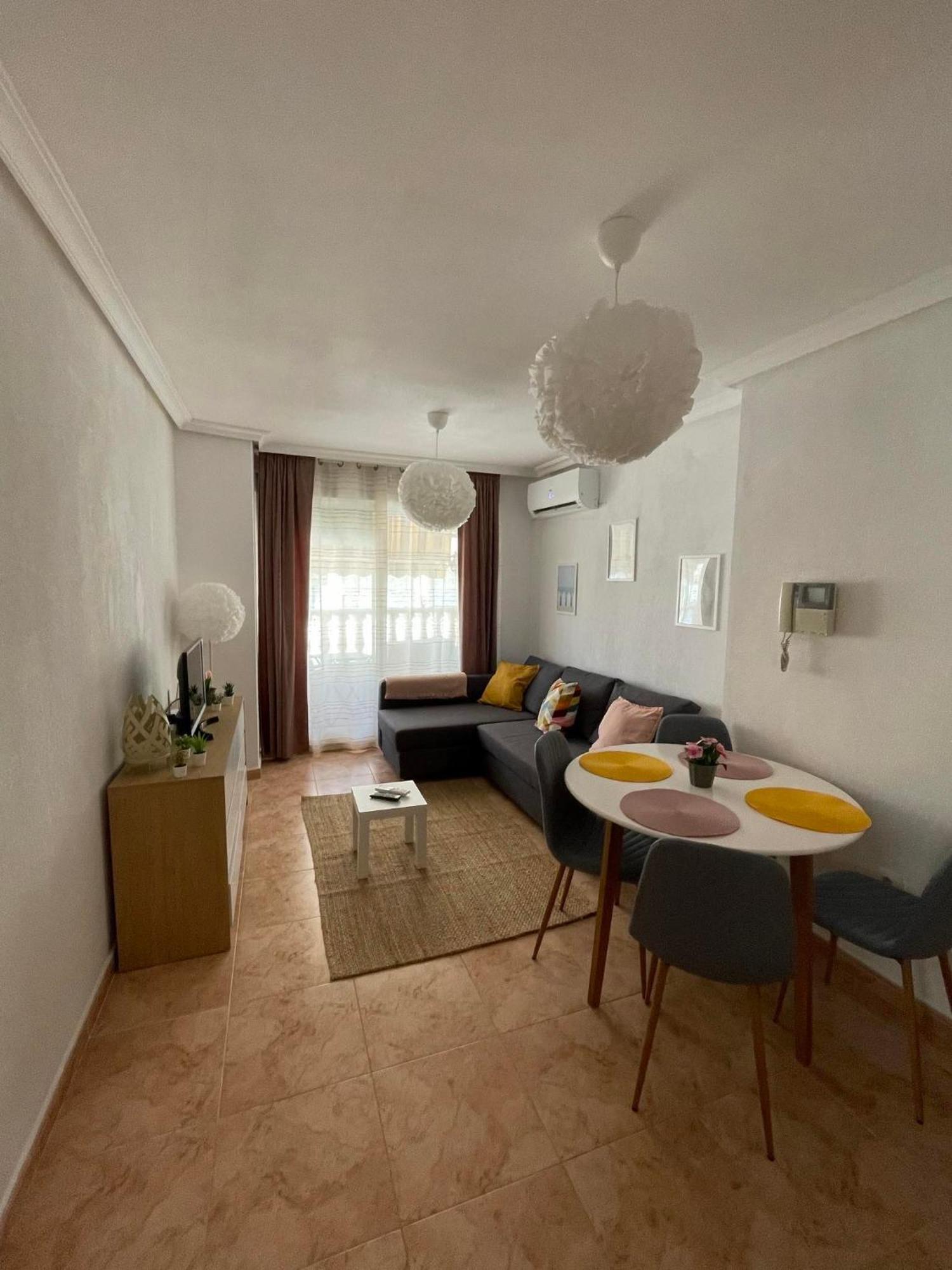 Charming Apartment 500M To Cura Beach Torrevieja Exterior foto