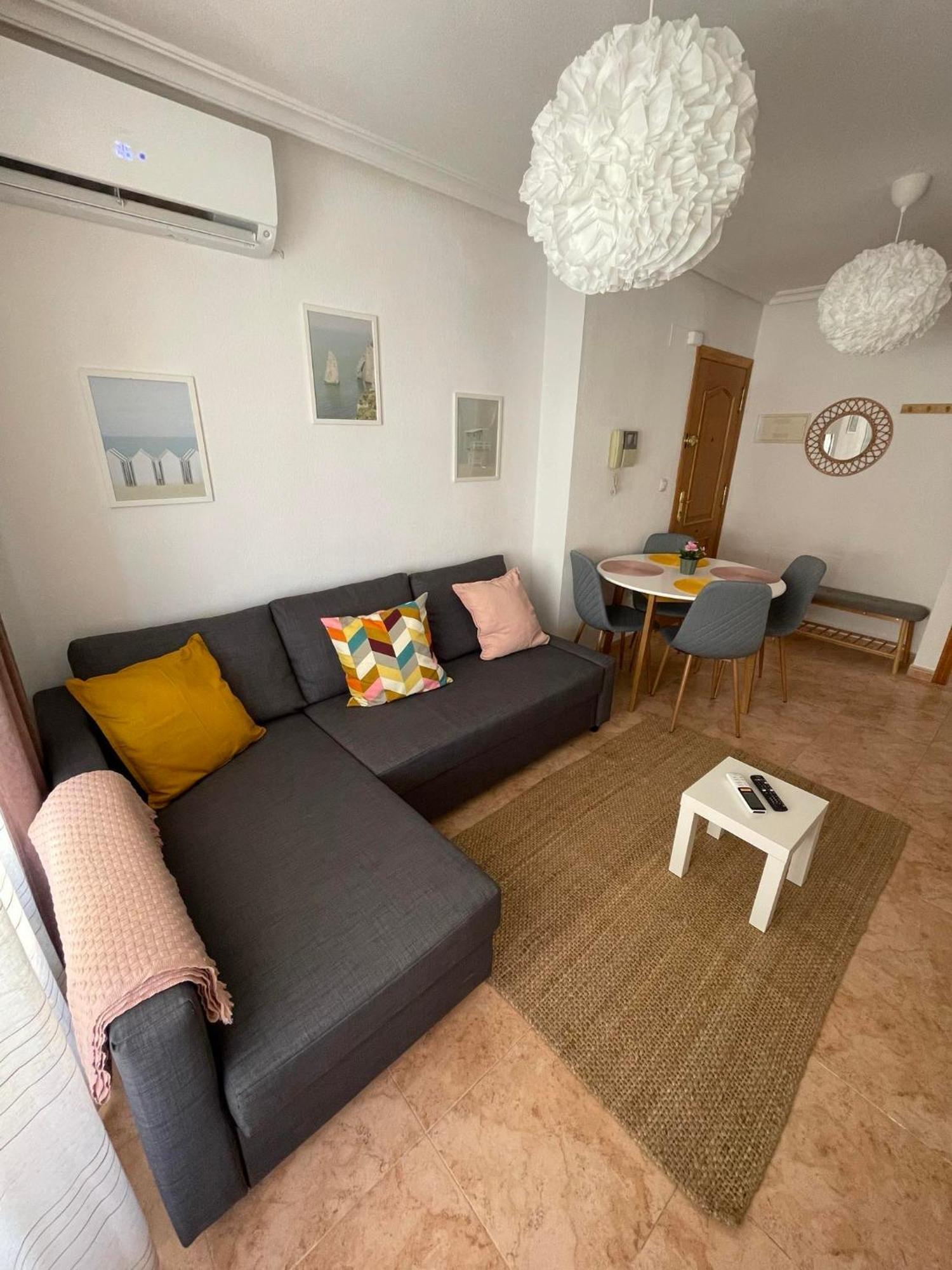 Charming Apartment 500M To Cura Beach Torrevieja Exterior foto